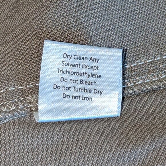 La Ligne NY High Waist Patch Pocket Shorts Mushroom Size 14 NWT - Orig. $250 - Picture 10 of 11